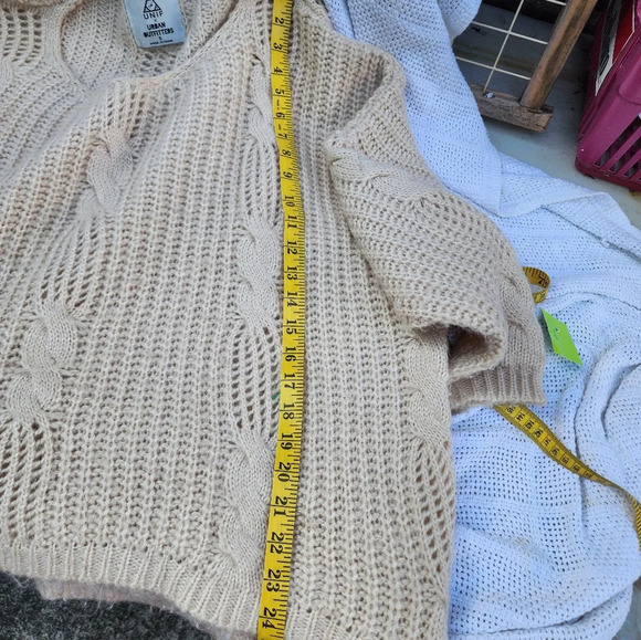 Urban Outfitters UNIF oversized cable sweater S- L - Picture 5 of 12